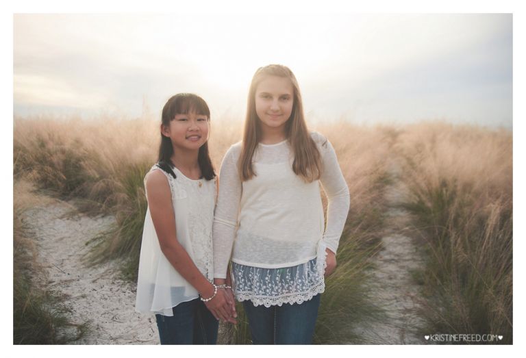 tampa-cypress-point-park-sisters-holiday-mini-session-111415-001