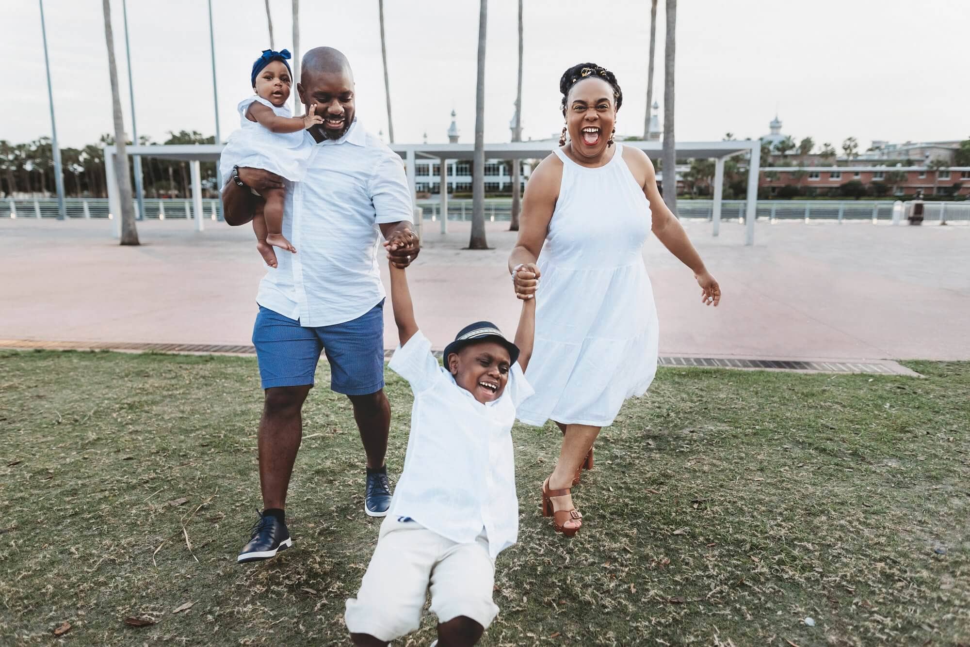Family Photos at Curtis Hixon | Happy Memories